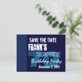 70thサプライズ誕生日日付の青いパターンを保存 案内ポストカード (スタンド正面)