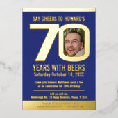 70th誕生日パーティーブルー金ゴールドフォイルフォトビール 箔招待状 (正面)