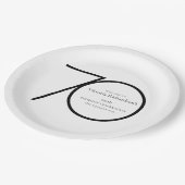 70th誕生日ミニマル白黒シックカスタム ペーパープレート (アングル)