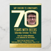 70th Birthdayパーティーゴルフビール緑の金ゴールド写真 箔招待状 (正面)