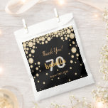 70th birthday black diamondsの名前 フェイバーバッグ<br><div class="desc">華エレガントやかな70歳の誕生日のお祝いバッグ。黒い背景と金色のダイヤフェイクモンド。文字付き：ありがとう！名前、年齢、日付のテンプレート。黄金の文字。</div>