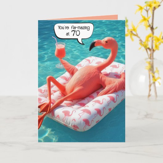 70th Birthday Flamingo Floating In a Pool カード (黄色い花)