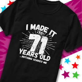71歳のサルカスティック・ミーム 楽しい71歳の誕生日 Tシャツ