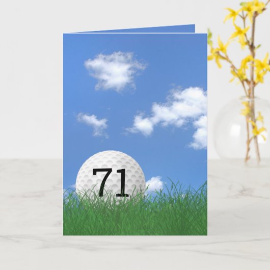 71歳の誕生日、芝生の中のゴルフボール カード (黄色い花)