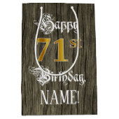 71誕生日:フェイク金ゴールドルック&ウッドフェイクパターン ミディアムペーパーバッグ (正面)