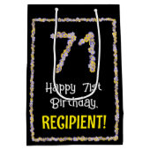 71誕生日:フローラ花数、名前をカスタムする ミディアムペーパーバッグ (裏面)