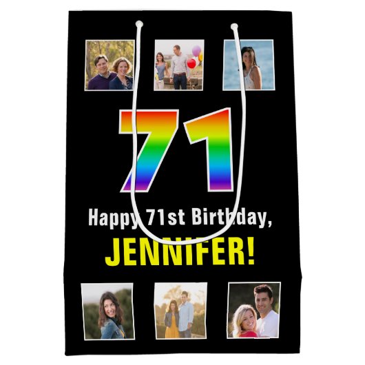 71誕生日: Rainbow "71"，写真カスタムと名前 ミディアムペーパーバッグ (裏面)