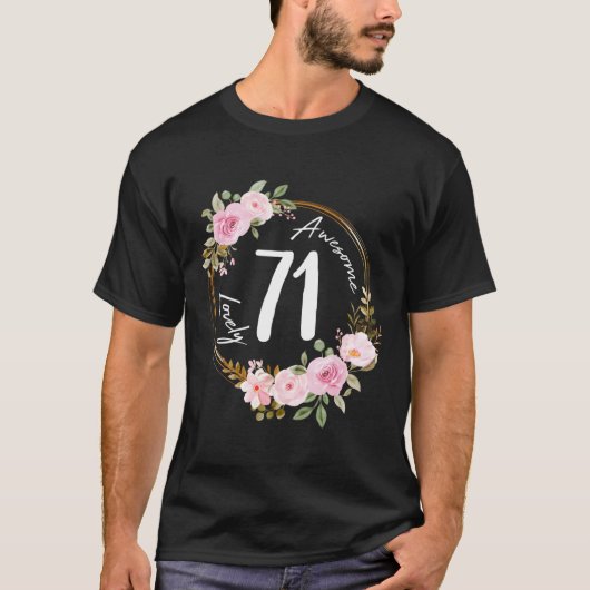 71 フローラルリース 夏の花 Tシャツ (正面)
