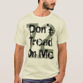 72マーケティングは私を踏みつけない Tシャツ (正面)