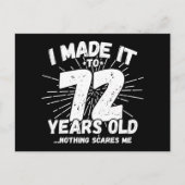 72歳の皮肉なミーム 面白い72歳の誕生日 ポストカード (正面)