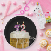 72歳の誕生日 ビール 黒い紙皿の上 ペーパープレート (パーティー)