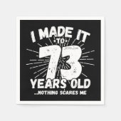 73歳皮肉ミーム73おもしろい誕生日 スタンダードカクテルナプキン (正面)