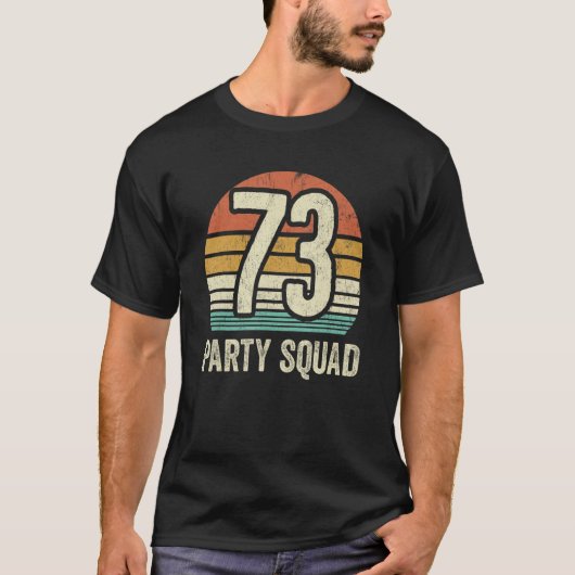 73誕生日73パーティークルー分隊73日目グループBi Tシャツ (正面)