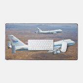 747宇宙シャトルキャリア航空機 デスクマット (キーボード&マウス)