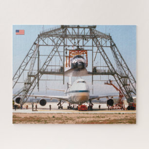 747宇宙シャトルキャリア航空機(16x20インチ) ジグソーパズル