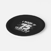 75おもしろい誕生日引用文皮肉75歳 ペーパープレート (アングル)