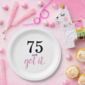 75スチルイット得ことわざ、ピエレガントンク文字誕生日 ペーパープレート (パーティー)