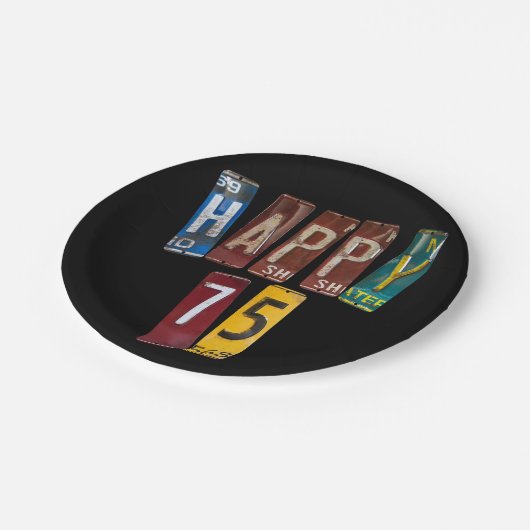 75歳の誕生日のための錆びたライセンスプレート ペーパープレート (アングル)