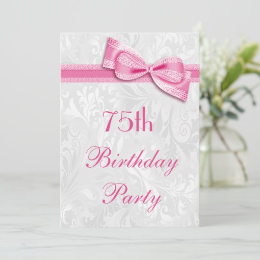 75歳の誕生日パーティーダマスクとピンク·ボウフェイク氏 招待状 (スタンド正面)