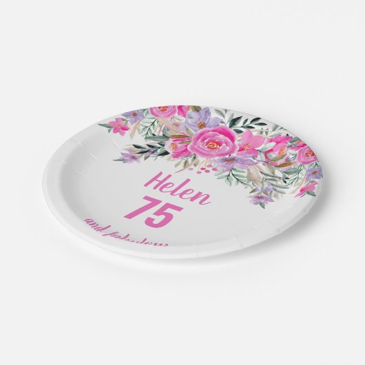 75歳の誕生日ピンクの水彩フローラ ペーパープレート (アングル)