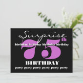 75番目のサプライズパープル誕生日パーティーテンプレート 招待状 (スタンド正面)