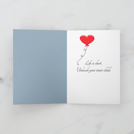 75誕生日のハート気球を持つ少女 カード (内部)