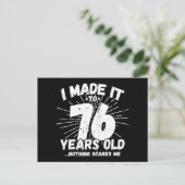 76歳の皮肉なミーム 面白い76歳の誕生日 ポストカード (スタンド正面)