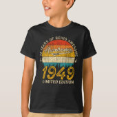 76歳1949レトロ76素晴らし番目の誕生日ギフト Tシャツ (正面)
