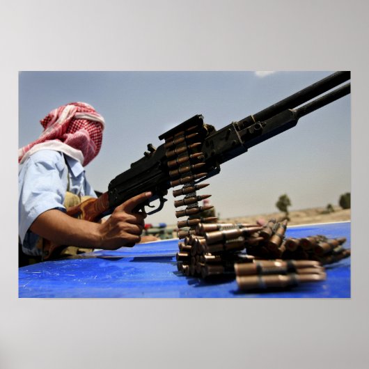 762ミリメートルのラウンドがトラックの上にある ポスター (正面)