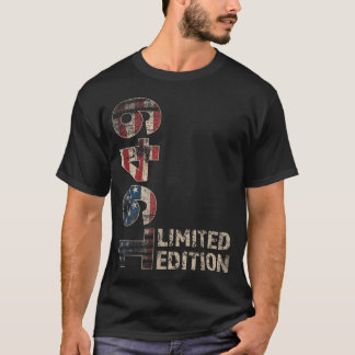 77歳の誕生日おめでとう 1949年生まれ 77歳になりました Tシャツ