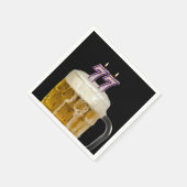 77誕生日ビールオンブラックナプキンス スタンダードカクテルナプキン (角)