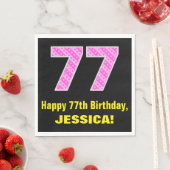 77誕生日:ピンクストライプのハートと「77」 +名前 スタンダードランチョンナプキン (インサイチュ)