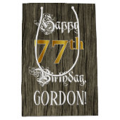 77誕生日:フェイク金ゴールドルック&ウッドフェイクパターン ミディアムペーパーバッグ (正面)