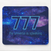 777天使ナンバーダークブルー輝く現れ マウスパッド (正面)