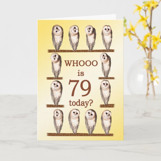 79誕生日、奇妙なフクロウ カード (黄色い花)