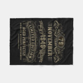 79 Year Old 79th Bday November 1946 Limited Editio フリースブランケット (正面(横))