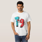 7 ate (8) 9 Funny Math Tシャツ (正面フル)