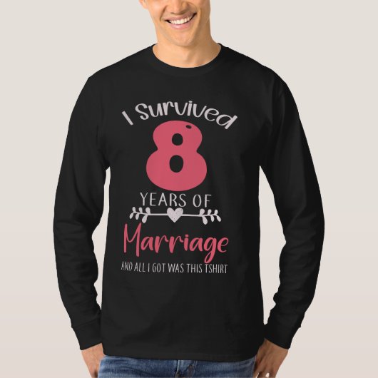 8おもしろい周年結婚夫婦の夫婦 Tシャツ (正面)