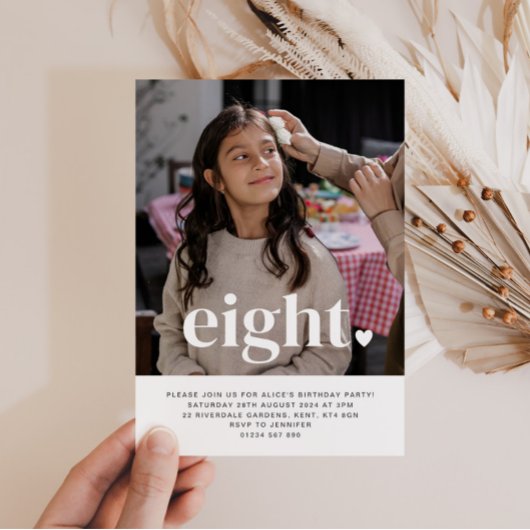 8つのハートフォトファースト誕生日招待状 招待状