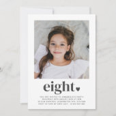 8つのハート – 正方形フォト誕生日招待状 招待状 (正面)