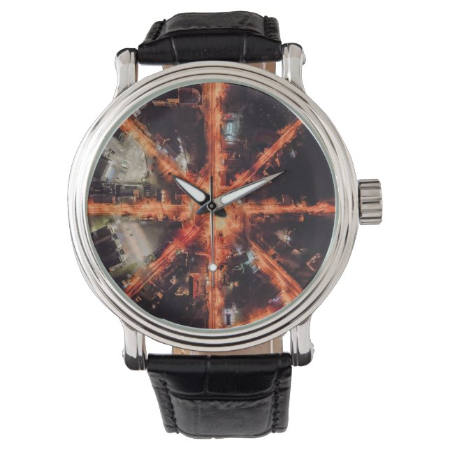 8つの武装した十字路を持つ夜行性のノウォソナ 腕時計 (正面)