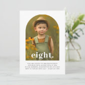 8アーチ型フォト誕生日招待状 招待状 (スタンド正面)
