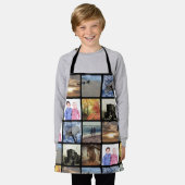 8フォトコラージュ全色記念ギフトキッズ エプロン (着用した状態)