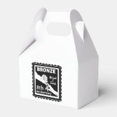 8周年結婚記念品伝統的ブロンズ フェイバーボックス (正面サイド)