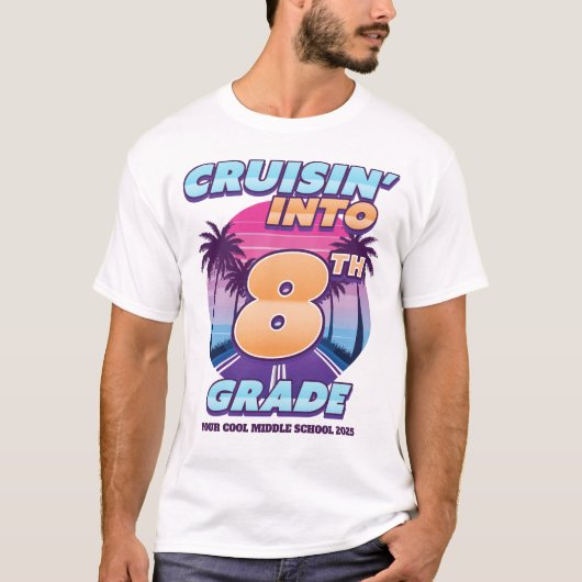 8年生の学校生活に戻ろう (大きいサイズ) Tシャツ (正面)