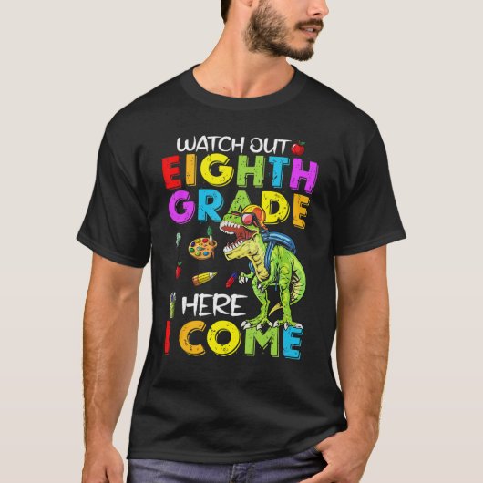 8年生の恐竜の少年を見てSchoに戻る Tシャツ (正面)