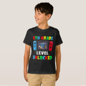 8年生最初の日 レベルアンロック クールな学校 Tシャツ (正面フル)