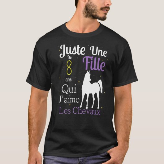 8歳の誕生日に乗馬する女の子 Tシャツ (正面)
