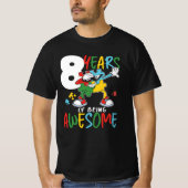 8歳の誕生日の男の子または女の子の自閉症の認識 Tシャツ (正面)