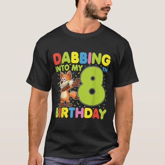 8歳の誕生日を迎えるダビング キツネ8歳の男の子用 Tシャツ (正面)